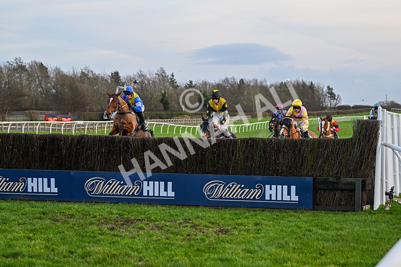 010124-Race 5-Skyhill-1300 - Race 5