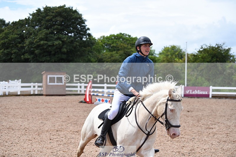 230715A-131626-01191 - Cls 4 Newcomers & 1m Open