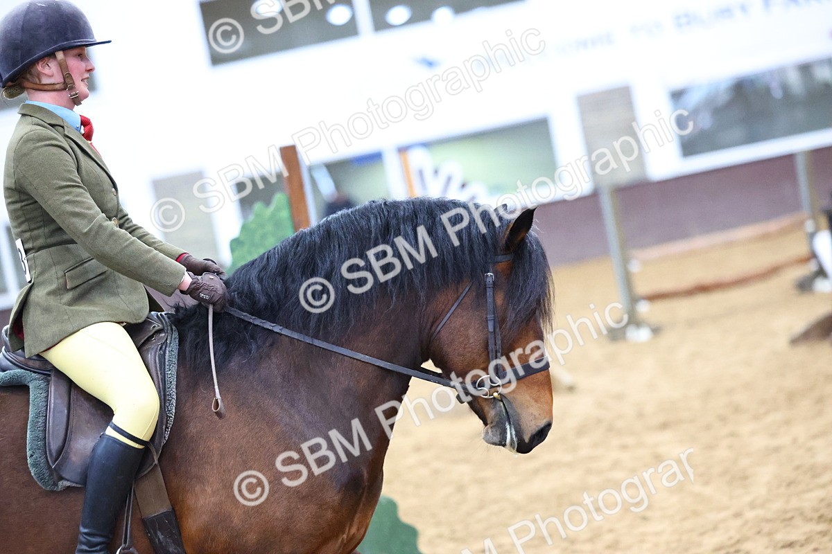 SBM_005038 - Class 41 - Not exceeding 143cms