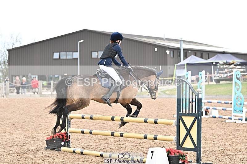 250414-103635-00162 - 80cm Round 1