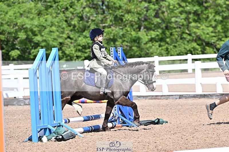 250517-110025-00821 - 40cm Assisted