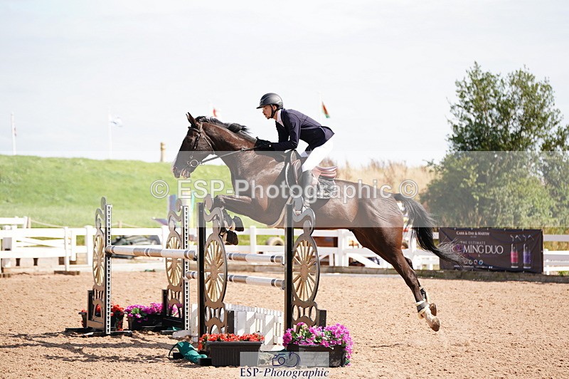 240803A-155946-09120 - Cls 40 Snr 1.15m Open