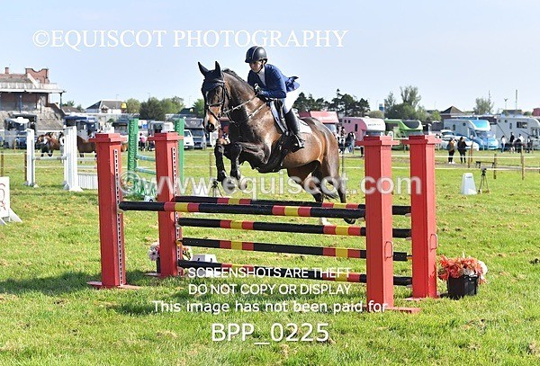 BPP_0225 - CLASS 1 Senior Newcomers/ 1.10m Open