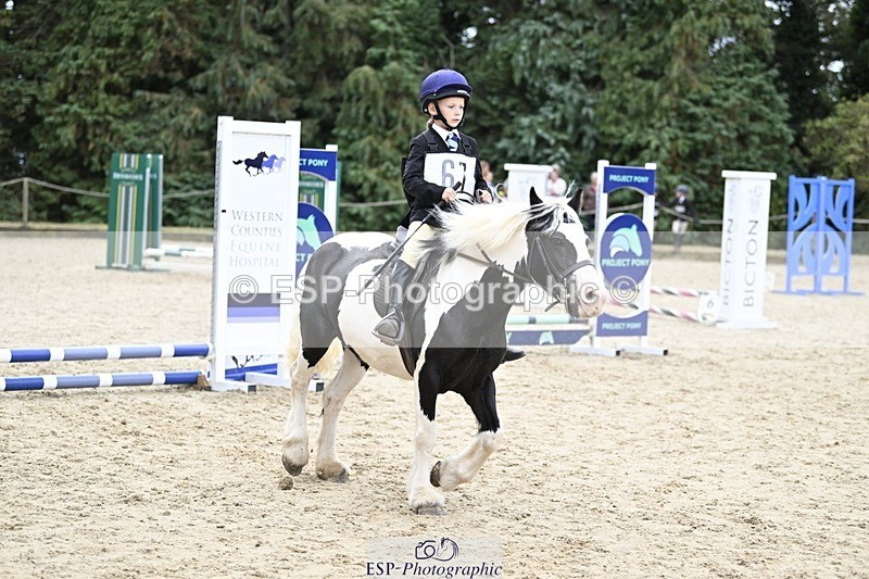 250820A-131206-06980 - Round 1, Start to 1.30pm Break