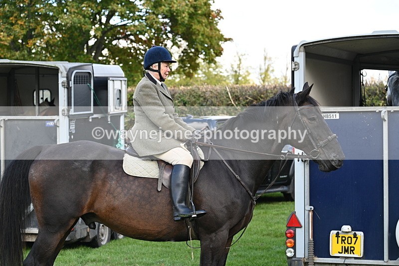 WJ7_5084 - Meet