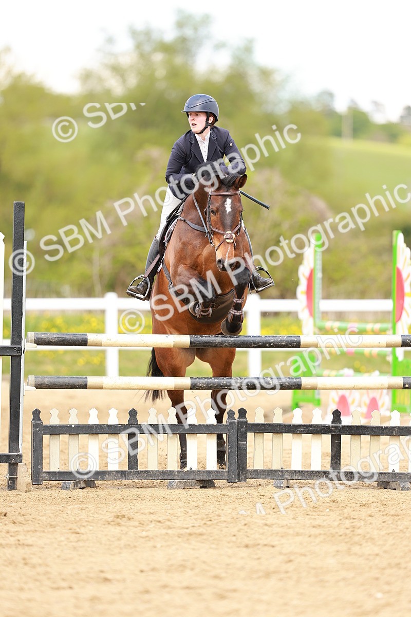 SBM_002322 - Class 4 - Senior Newcomers - 1.10m