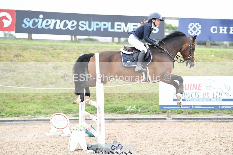 250807-110839-00486 - 90cm Round 1