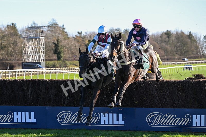 211125-Race 1-I See The Sea-6630 - Race 1