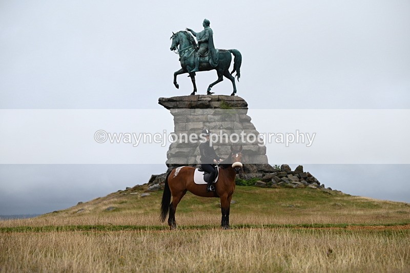 DSC_2182 - Time at Statue 12:13 to 12:32