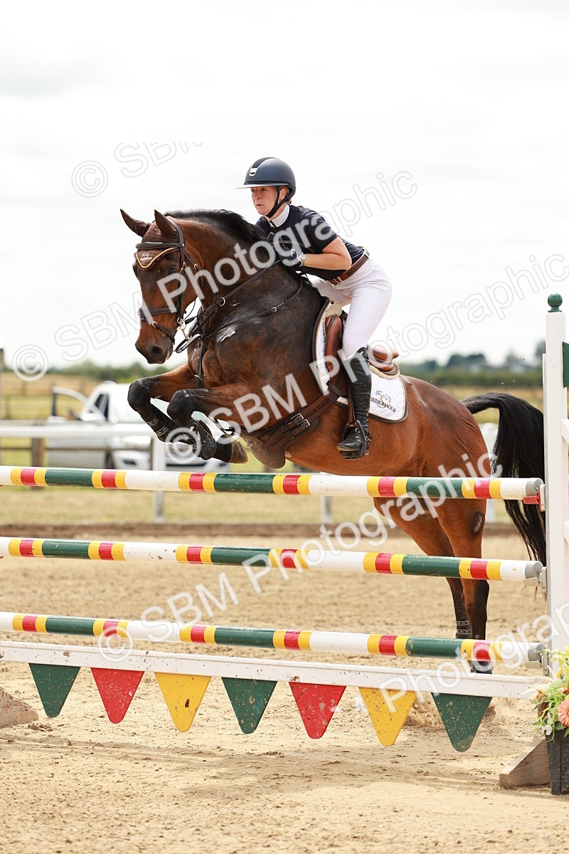SBM_018990 - Class 21 - Senior Newcomers Championship 2d Rd