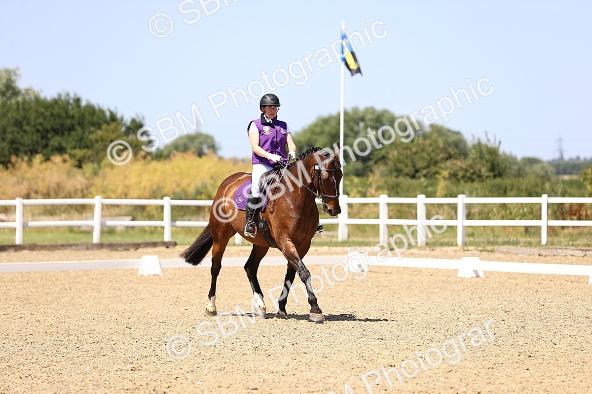 SBM_011988 - Novice 5 - 13.05-14.36