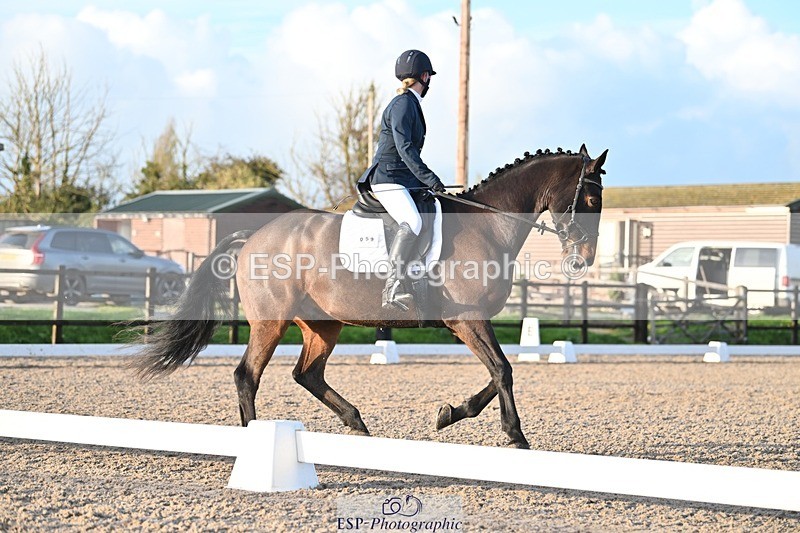 231105-153316-03053 - Cls 4 Novice 24 15.24 to 16.35 break