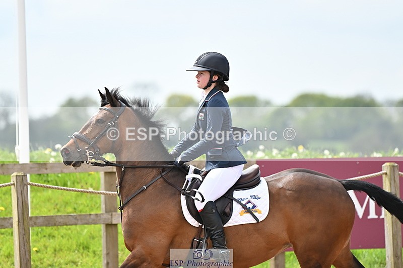 240506A-124023-08753 - Cls 5 Pony Foxhunter & 1.10m Open