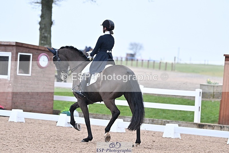 250214-124054-01598 - 177-Nynn.Puttisombat-Ivaro.I