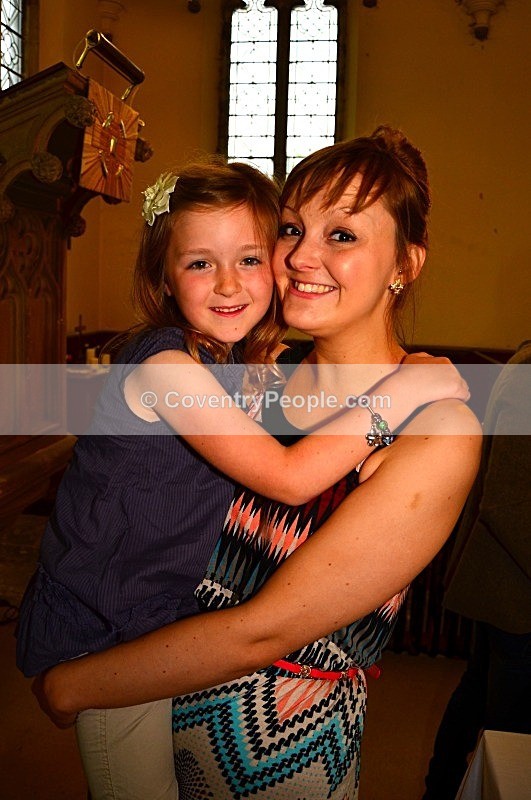 POP_2606 - Poppy Louise