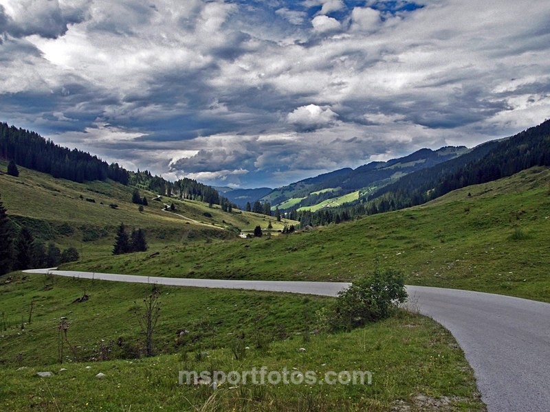 Looking down the Wildschonau valley - Travel, city/land scapes