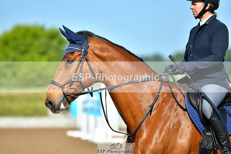 230526A-091115-00818 - Cls 1 Snr 1.05m + 1.10m Open