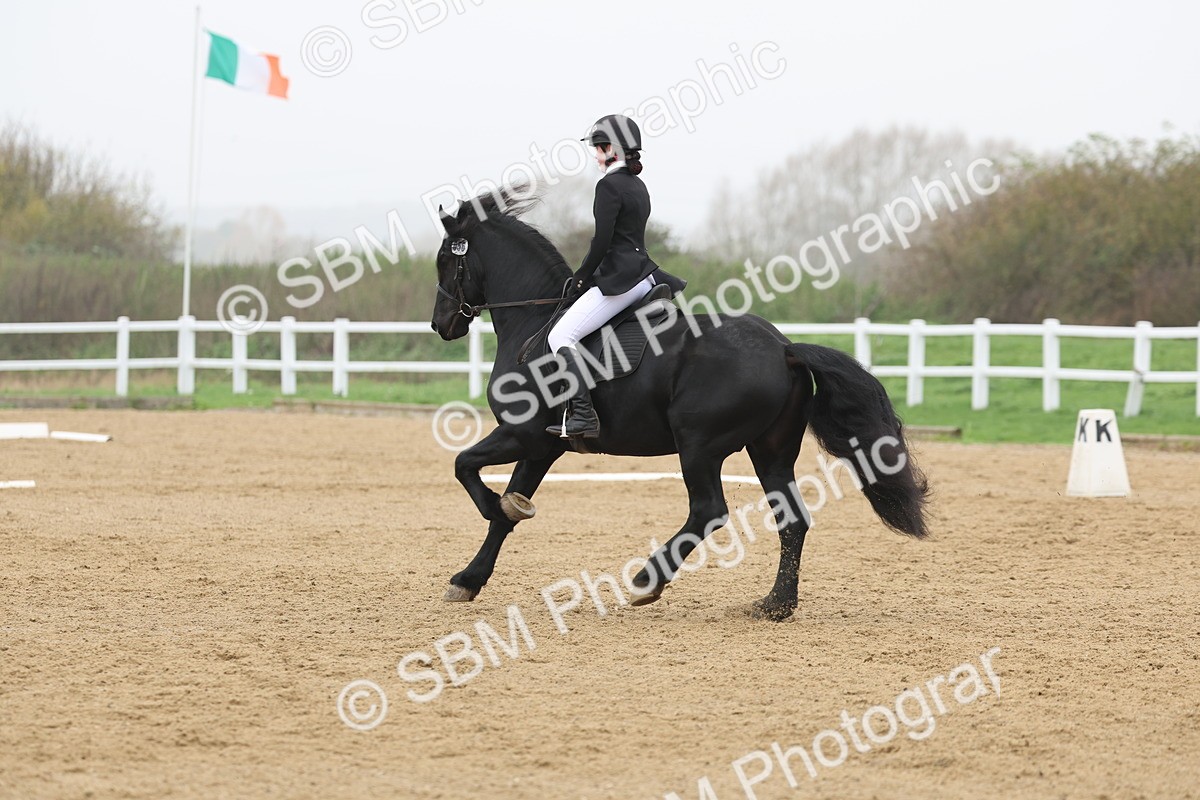 SBM_002555 - Class 5 - Novice 27