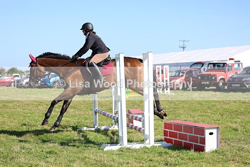 3E7A4454 - Class 1: Club 60cm