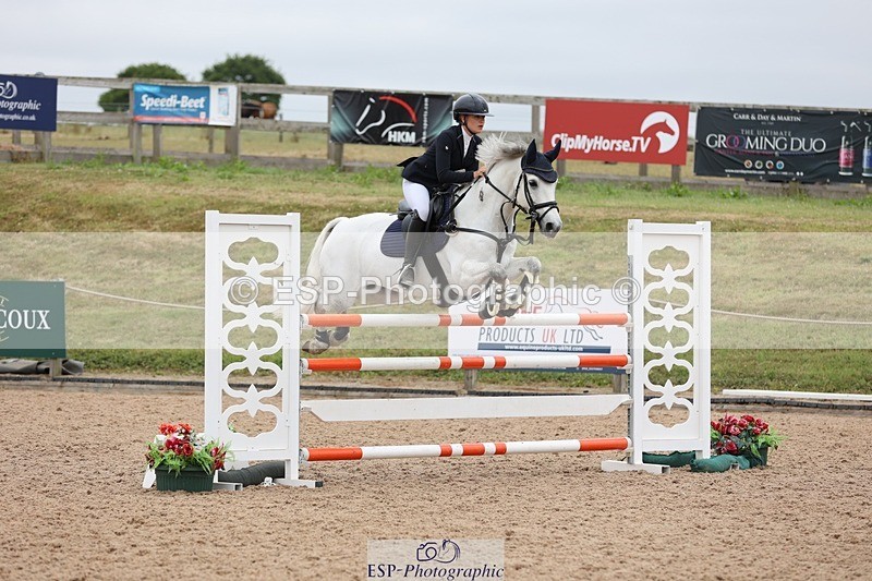 250629-123347-11915 - Cls 28 Pony Foxhunter Second Round