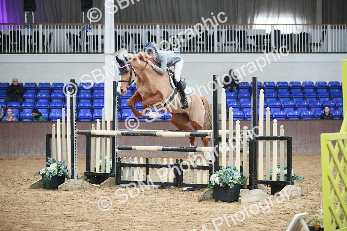 SBM_000901 - Class 4 - Senior Newcomers - 1.10m Open