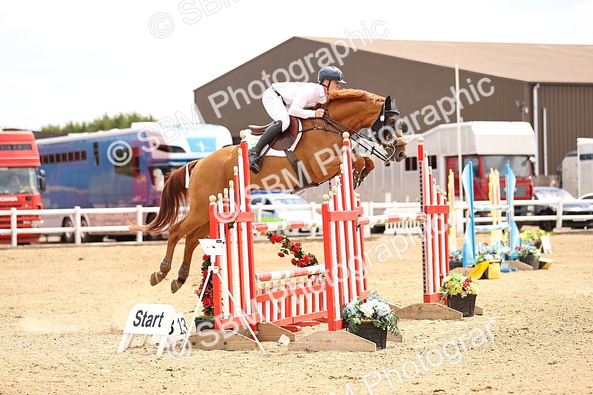 SBM_010667 - Class 9 - Senior Foxhunter - 1.20m Open