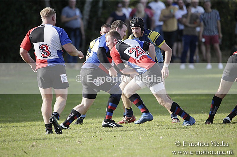 RU140919-0208 - Pewsey Vale RFC v Trowbridge III RFC 14/09/19
