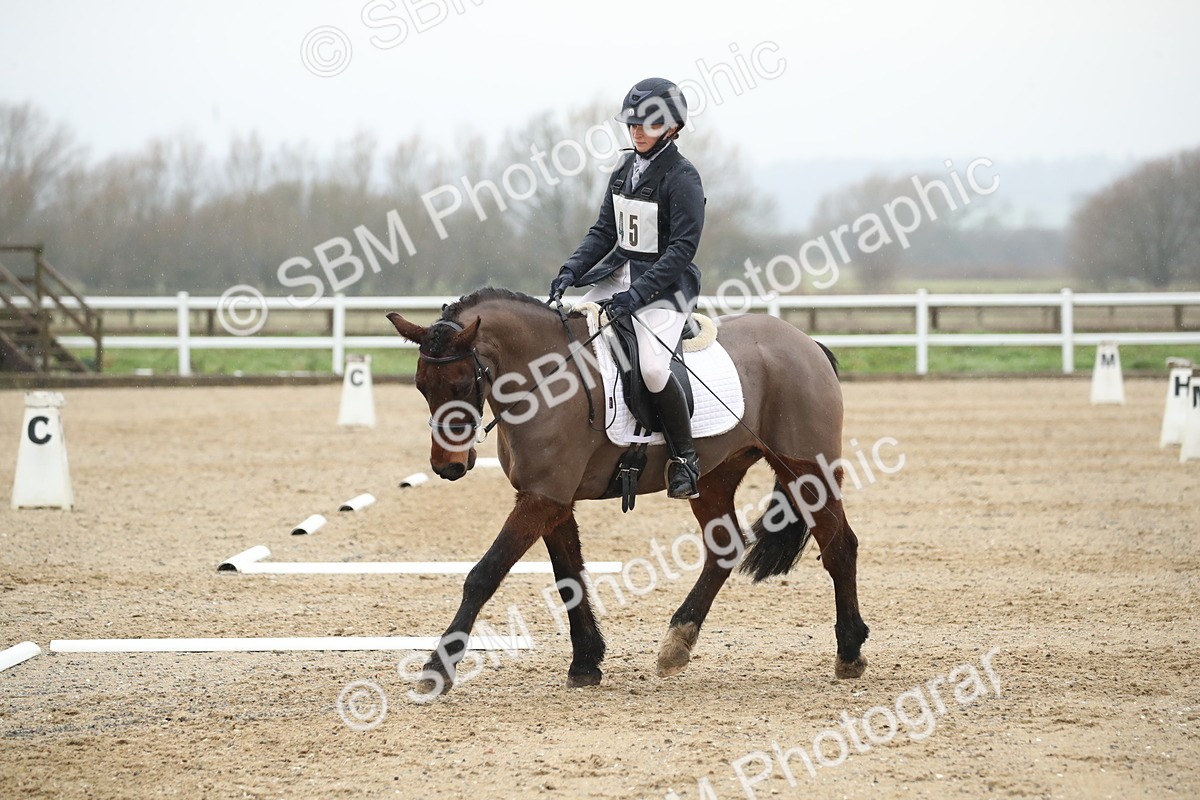 SBM_003118 - Novice 3