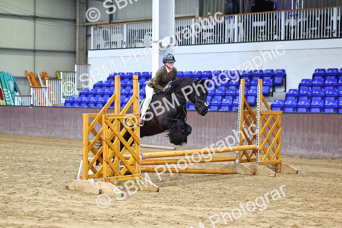 SBM_003025 - Class 35 - 60cm Training Stakes