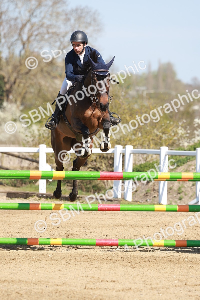 SBM_004223 - Class 17 - Senior Newcomers - 1.10m