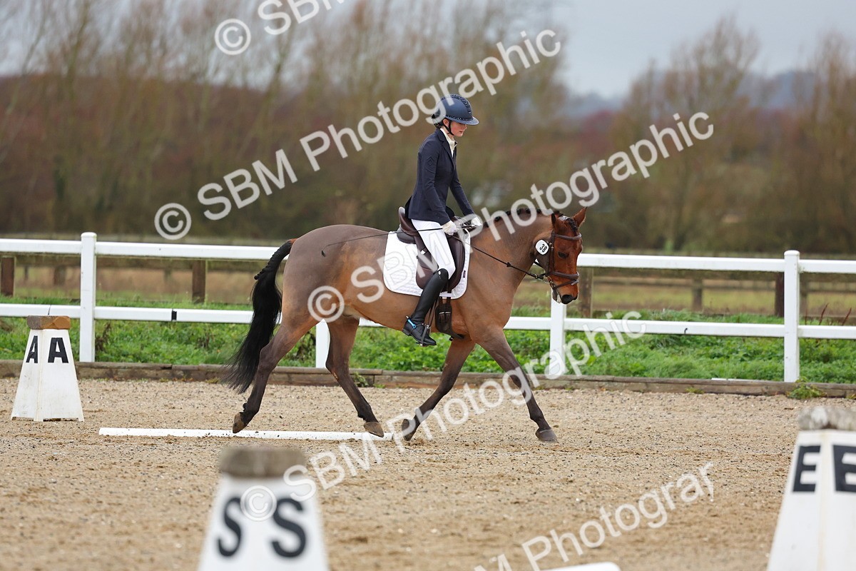 SBM_003060 - Class 6 - Novice 4