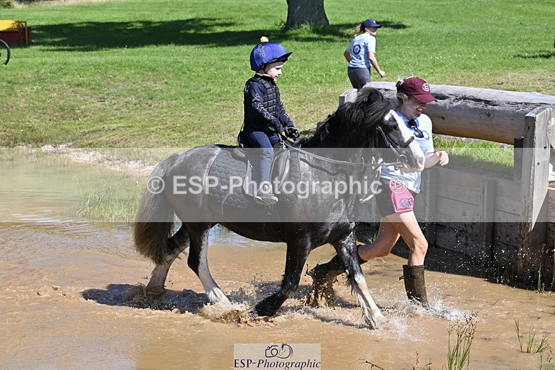 240728B-111636-01398 - Gemma's Group XC