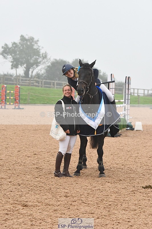 230916A-171310-05797 - Cls 19 Snr 1.10m Derby