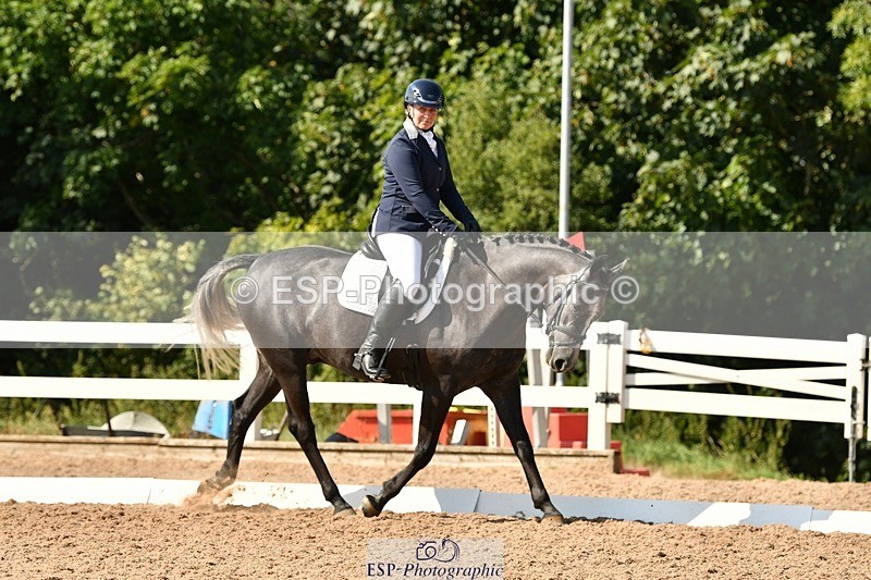 250817-160226-11440 - 206-Mel.NorthwoodBarnridge.Flying.Solo