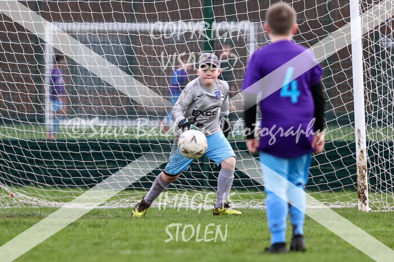 1DX30135 - 2026-03-01  FC Abbey Meads U11 Grey V Hungerford Town Juniors U11 Gladiators