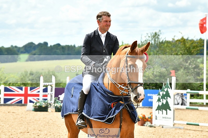 230721A-145129-07116 - Cls 22, 1 Star Gold 1.30m