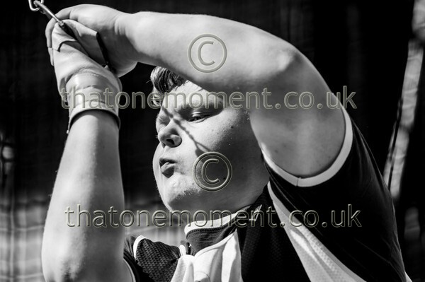 East25Sun-928916 - Field Male