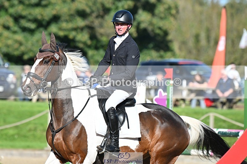 231022-113101-26334 - 301-WESTCEFFYL.KINGSWAY.LAD-Ben.Lee.Liles-SJ