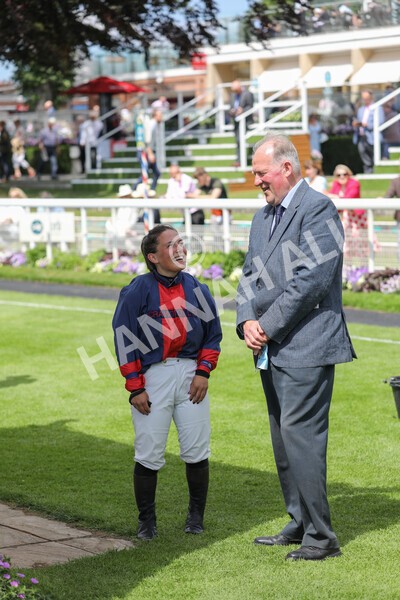 yr12062021r1-38 - Race 1 2.00pm Queen Mother's Cup