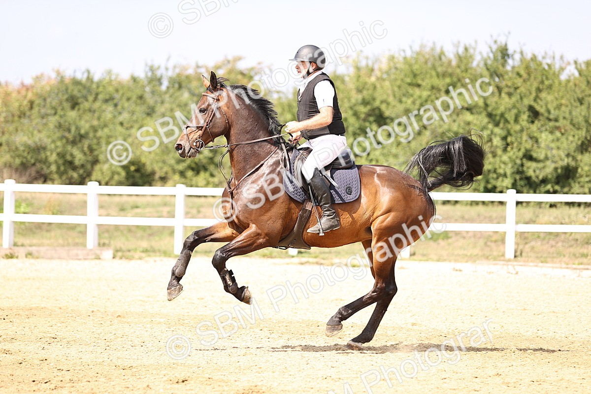 SBM_006699 - Class 12 - Amateur Championship Qualifier 1.05m