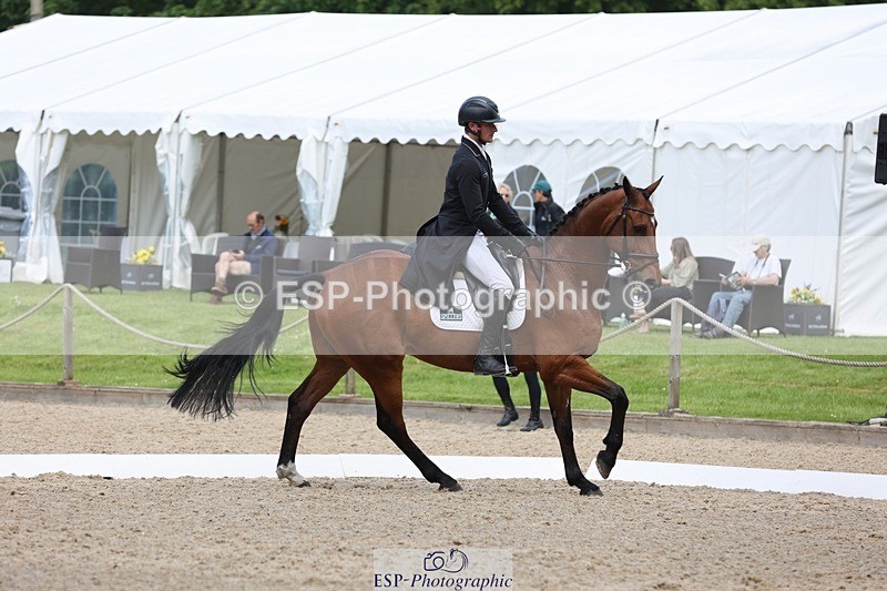 240523-115623-03652 - 241-CLASS_ROMANCE-Jack_Pinkney