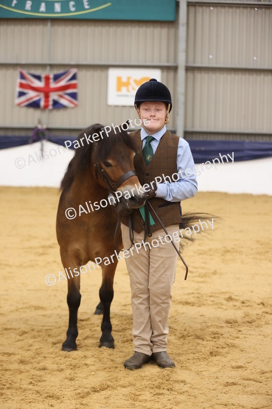 20260913-0165 - Class 121 - Young Handler 5-16