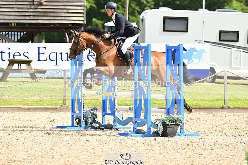 240704-100136-00503 - Cls 6 British Novice and 90cm Open