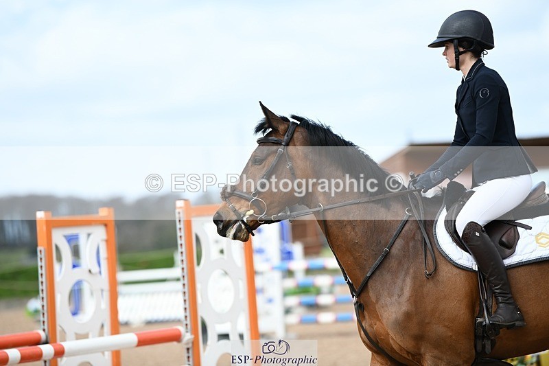 250328-110201-00651 - Cls 2 Snr Newcomers