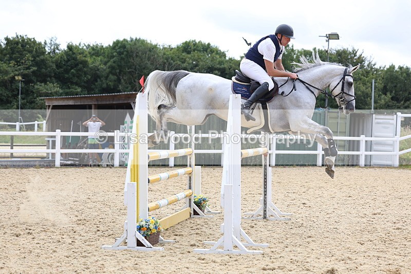 3E7A6519 - Class 9: Senior Foxhunter/1.20 open