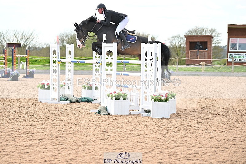 240418A-144714-04534 - Cls 9, 2 Star Big Tour 1.40m