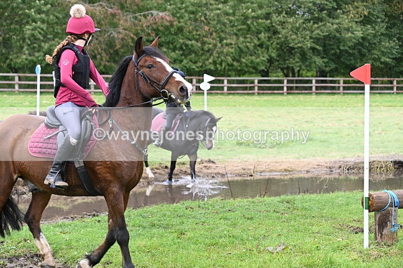 WJ6_5482 - Time at Photographer 12:31 to 12:40