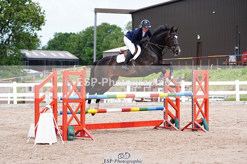 250525-121822-09391 - Cls 33 A&B Snr Disc & 1.00m Open