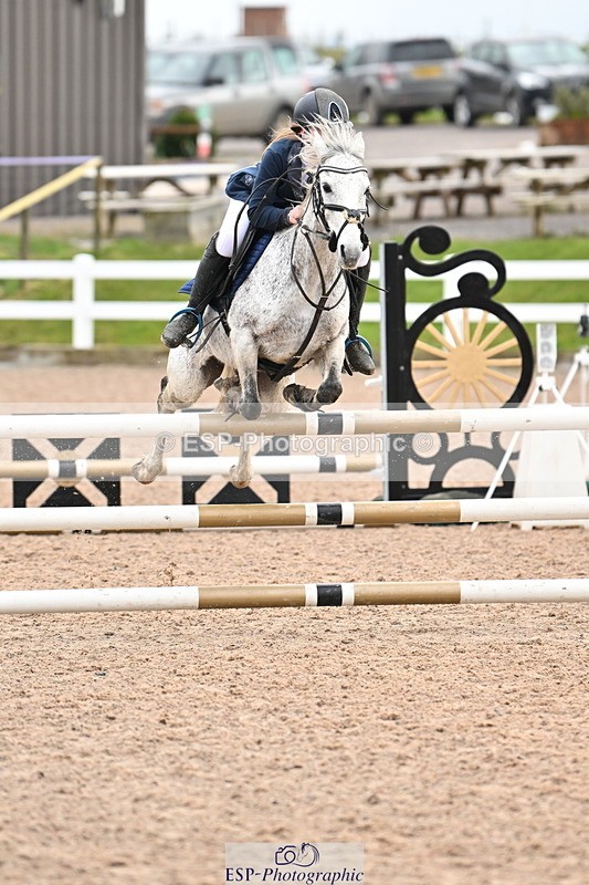 240310A-111336-02266 - Cls 4 Pony Discovery and 90cm Open