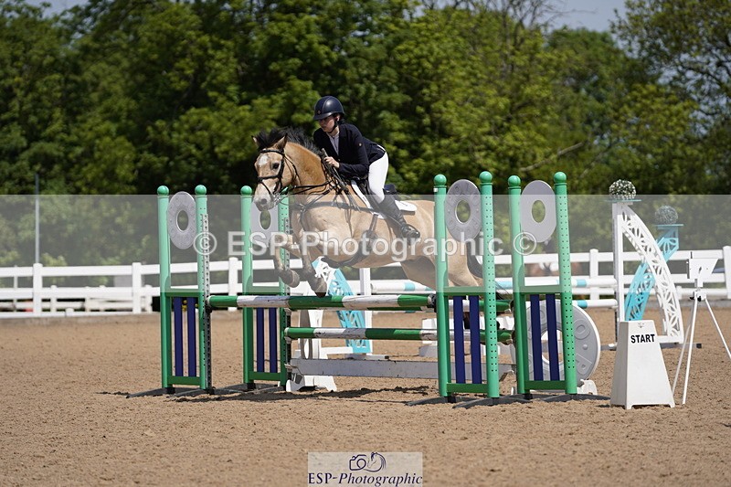 230528A-115930-06912 - Cls 32 85cm Amateur Quali